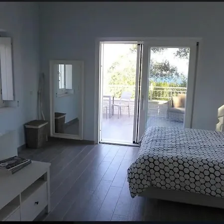 Margarita Apartments- Meli * Apergátika